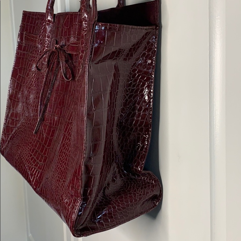 Jessica Simpson Dark Red Faux Snake Skin Tote - Picture 8 of 16